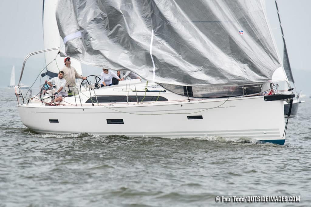 White sailboat at 2019 Helly Hansen NOOD Regatta Annapolis
