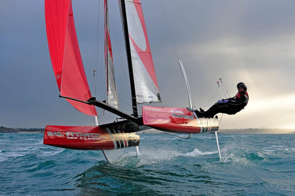 Foiling Phantom Catamaran