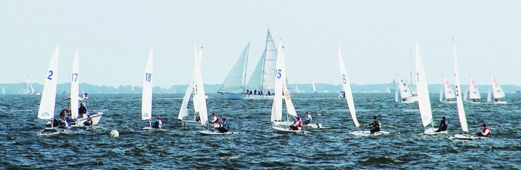 college sailing