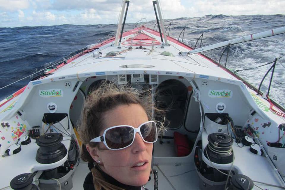 Samantha Davies on dismasted Saveol