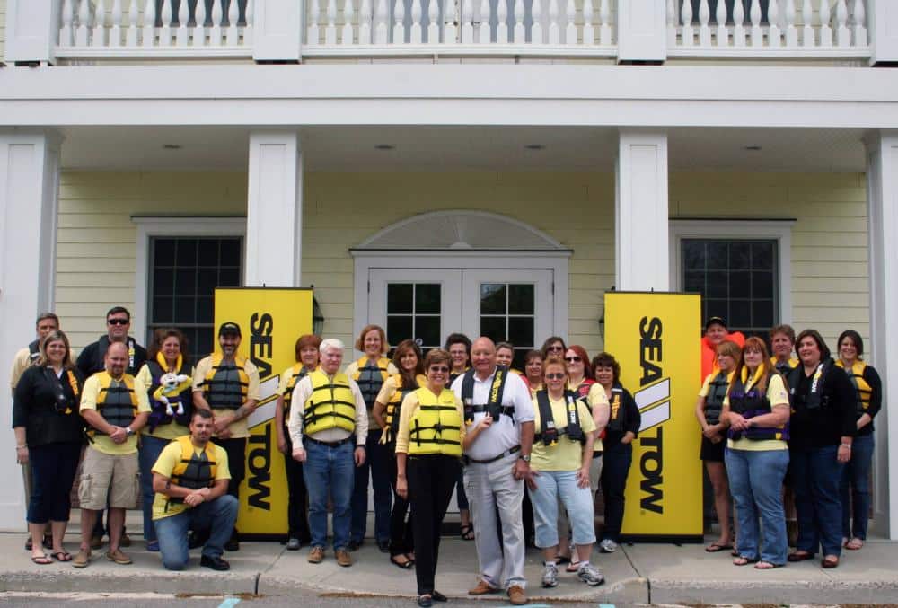 Sea Tow Life Jacket Loaner Station