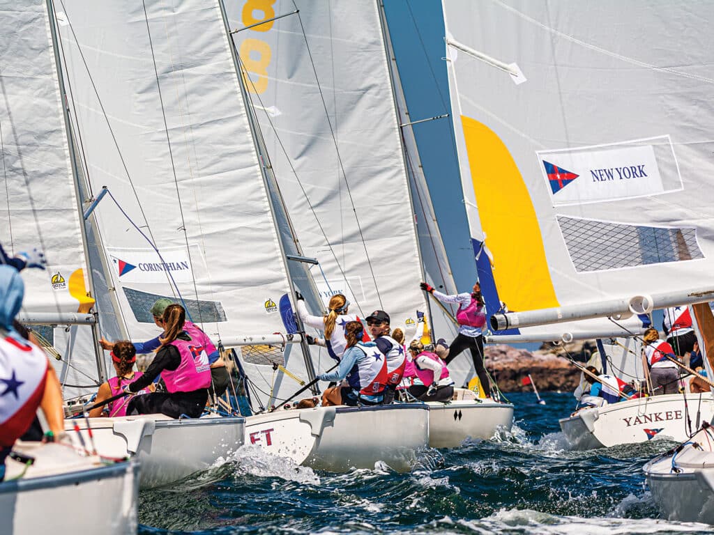Teams from the Corinthian and New York yacht clubs