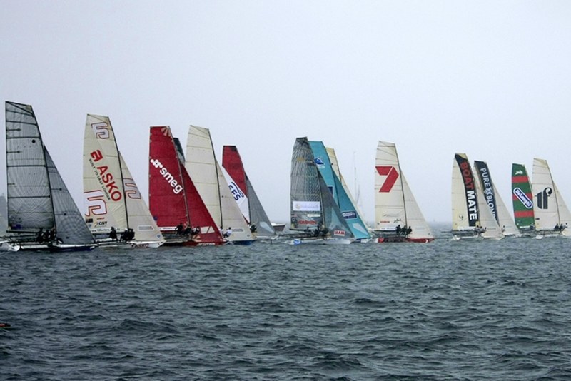 18 ft skiffs 1