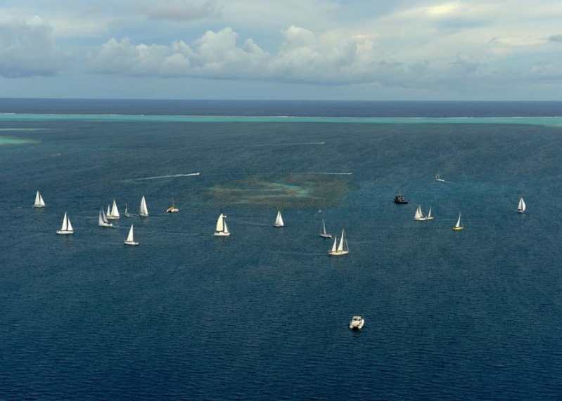Sailors enjoy beautiful weather at the 2009 Tahiti Pearl Regatta