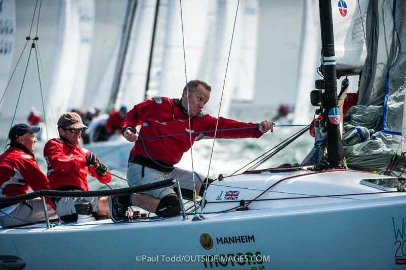 Newport-Rhode Island, USA September 2014.
2014 J/70 World Championship presented by Helly Hansen, sailed between September 8-13 and hosted by the New York Yacht Club at Harbour Court.
Race Day 2 was held outside the harbour in Rhode Island Sound with the mornings first race from the North-East 12 knots and lighter winds for the second race.
©Paul Todd/OUTSIDEIMAGES.COM
OUTSIDE IMAGES PHOTO AGENCY