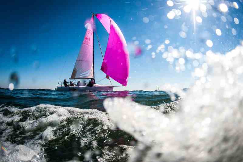 Melges 24 <em>Decorum</em> Melges 24 *Decorum*