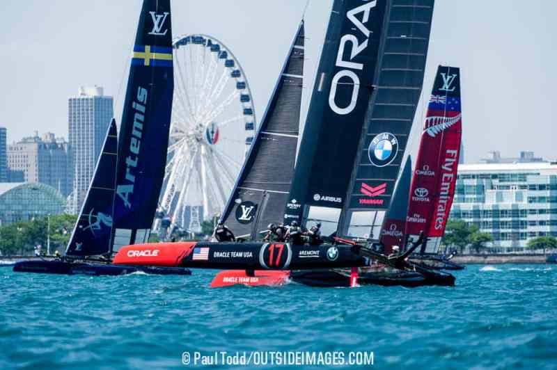 Chicago, Illinois (USA)  images of  THE LOUIS VUITTON AMERICA'S CUP WORLD SERIES sailed on Lake Michigan. The teams have a practice day of racing on the water just off Navy Pier.©Paul Todd/OUTSIDEIMAGES.COMOUTSIDE IMAGES PHOTO AGENCY