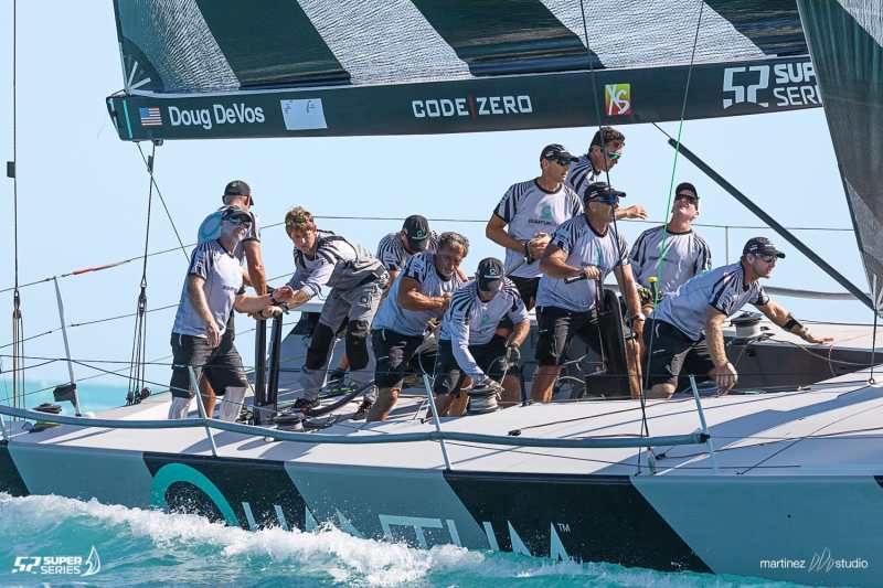 52 Super Series