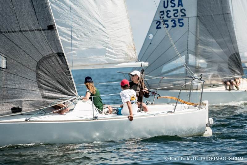 Saint Petersburg, Florida-February 2017.THE FIRST EVENT OF THE 2017 Helly Hansen NOOD Regatta, hosted by St Petersburg Yacht Club.Sunday is the last day of racing here in St Pete.Light and shifty on the A circle with Lightnings, Sonars and J24's. Photos from the NOOD regatta.©Paul Todd/OUTSIDEIMAGES.COMOUTSIDE IMAGES PHOTO AGENCY