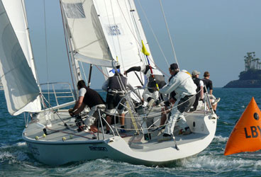 FTE: The Leeward-Mark Tack Sailing World