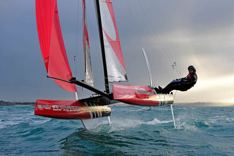 Foiling Phantom Catamaran 3 Foiling Phantom Catamaran