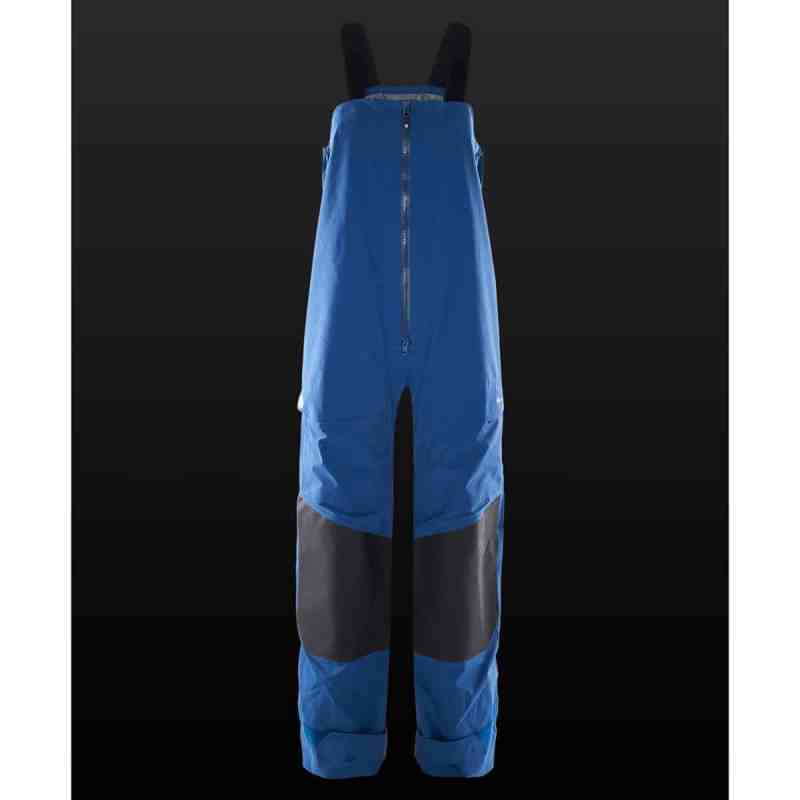 The North Sails Performance Offshore Bib takes sailing pants to a higher level with four-layer construction in reinforcement areas; better waterproofness and lighter weight.