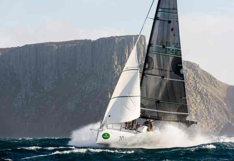 Off Tasman IslandSIMPLY FUN, Sail n: SM42, Bow n: 104, Design: HH42, Owner: Philip Coombs, Skipper: Philip Coombs
