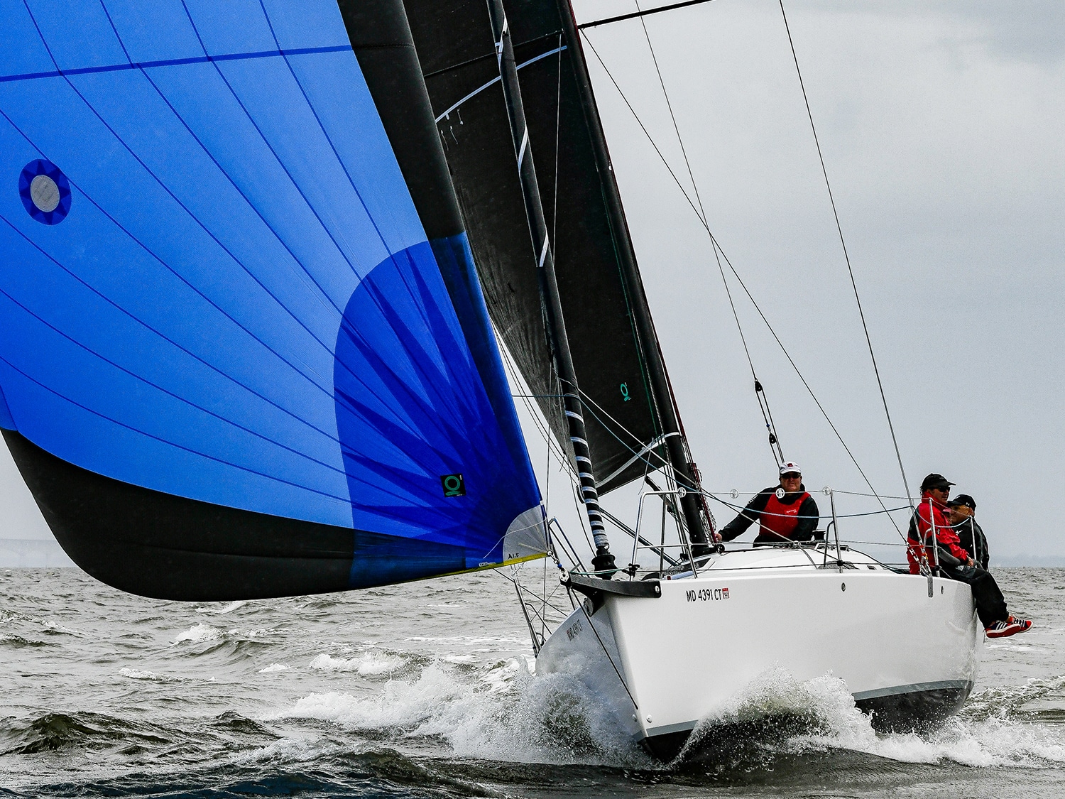 Boat of the Year 2020 Best Crossover: J/99