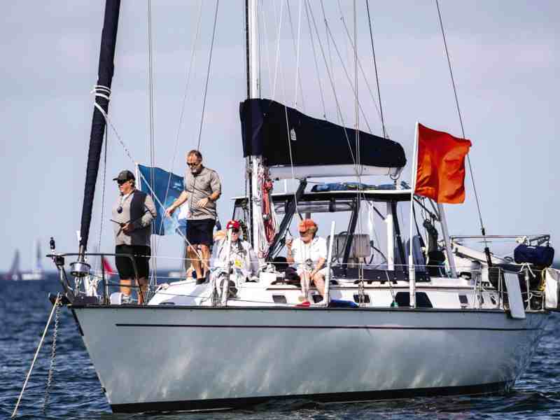 220218__NAUTICAL_IMAGES_1425_TODD Race officials